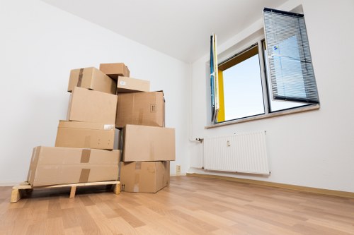 Careful furniture transport for Monken Hadley residents