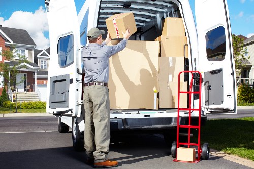 Written complaint form and notes for a van moving service